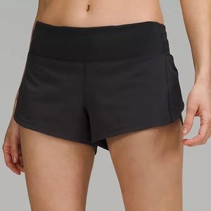 Black Speed Up Low-Rise Lined Short 2.5" Size 4